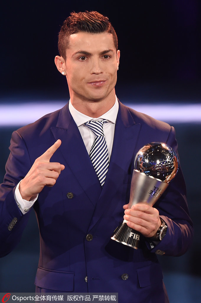 毕包主帅：巴黎是欧冠冠军，这一分是拼尽全力才换来的（毕包主帅：巴黎配得上欧冠冠军，这一分是拼到极限才拿下）